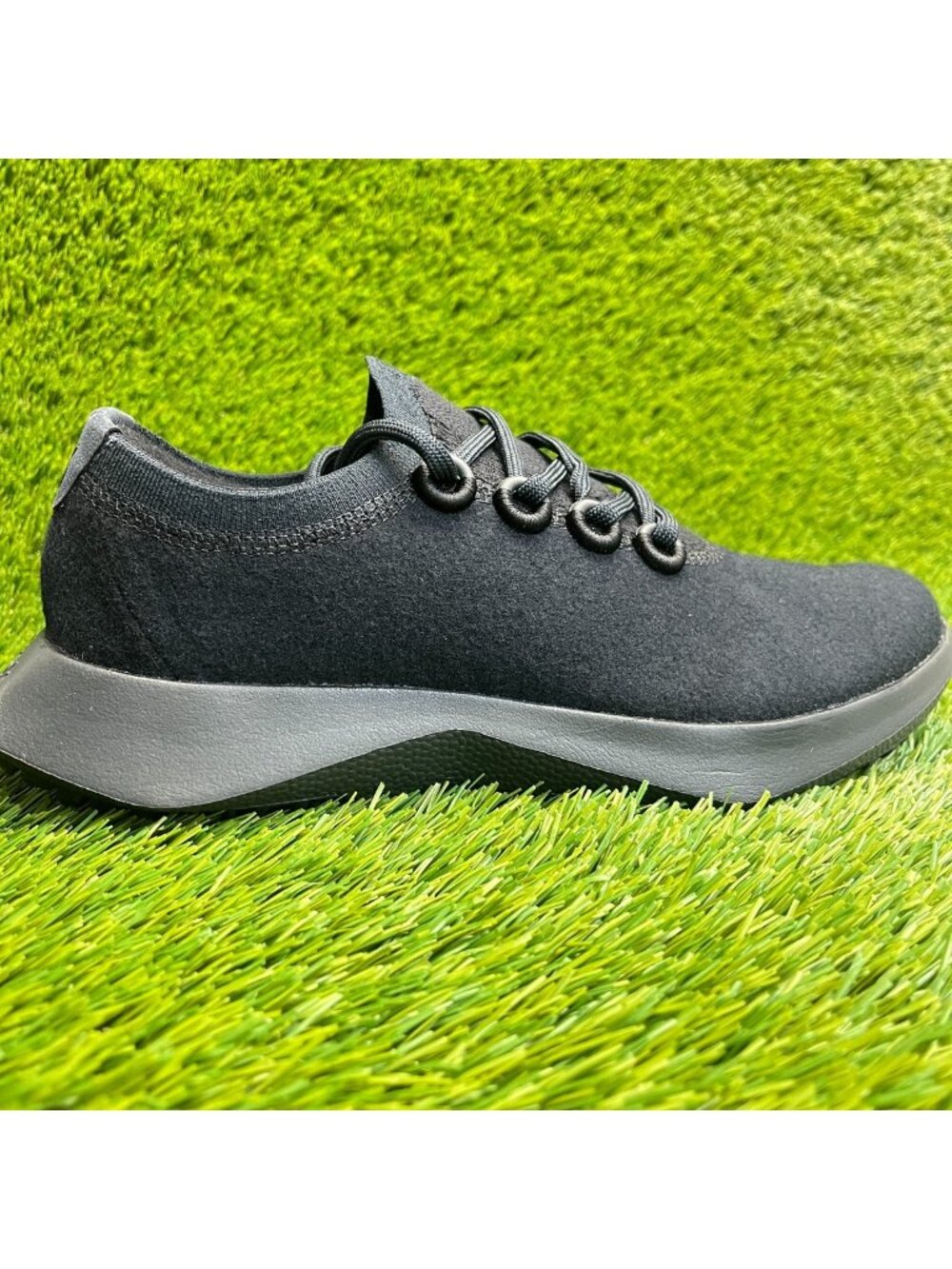Allbirds Wool Dasher 2 Mizzle Womens Size 10.5 Black Gray Running Shoes Sneakers